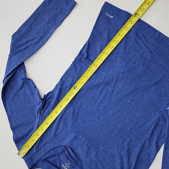 MEC Women's Heathered Blue Activewear Long Sleeves Top Scoop Neck Size Medium - Picture 10 of 11